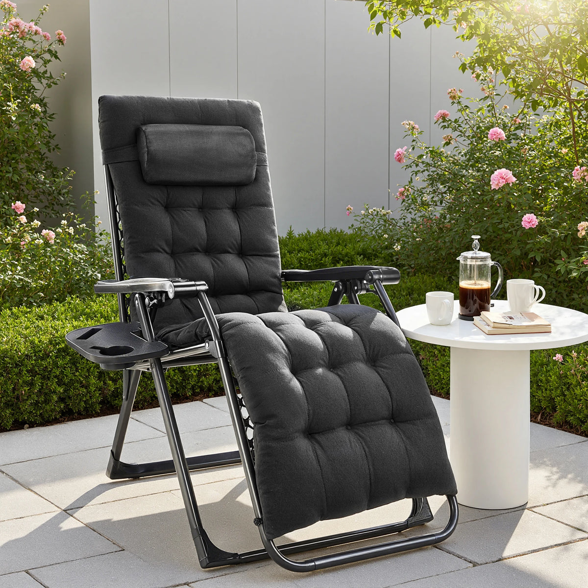 JHK Zero Gravity Outdoor Recliner With Cup Holder And Cushion