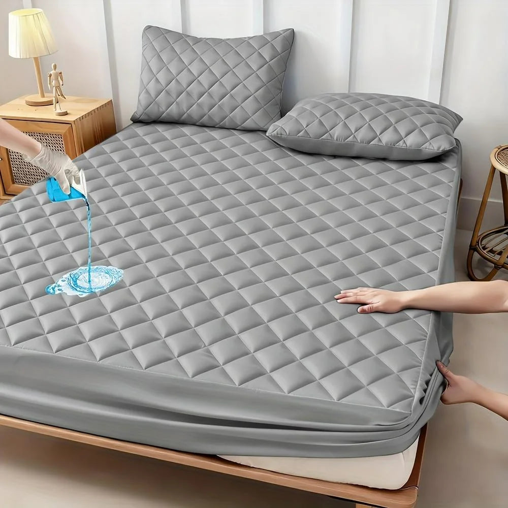 Hgetve Waterproof Mattress Protector Soft Cooling Pad Cover